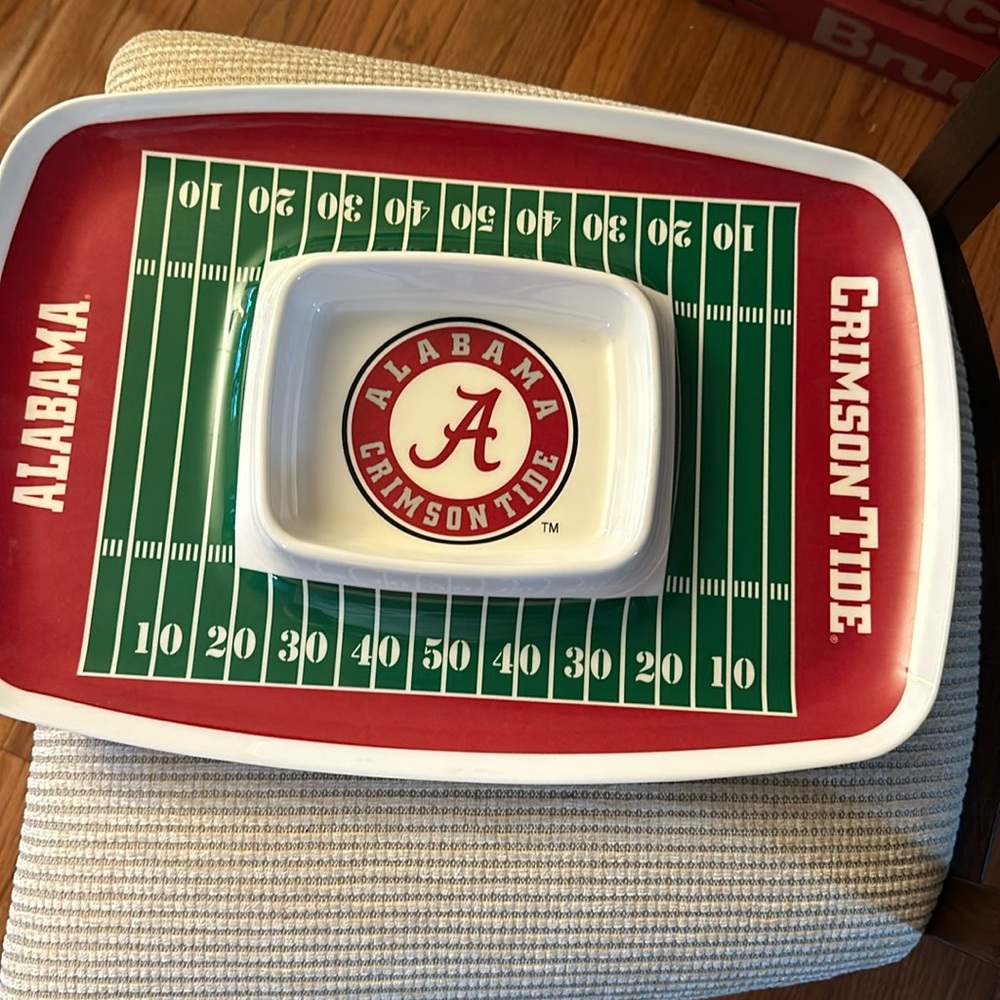 University of Alabama NCAA melamine chip and dip bowl.